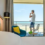 Ibis Thalassa 3*