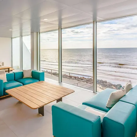 Ibis Thalassa 3*