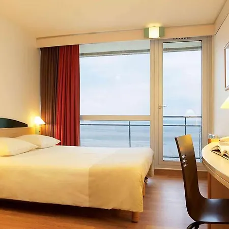 Ibis Thalassa 3*