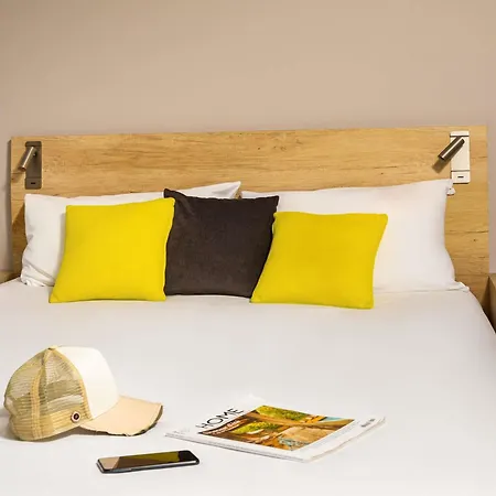 Ibis Thalassa